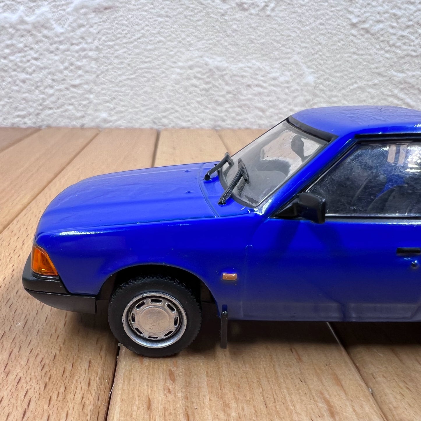 1/43 Scale Moskvitch 2335 Pickup Truck Diecast Model