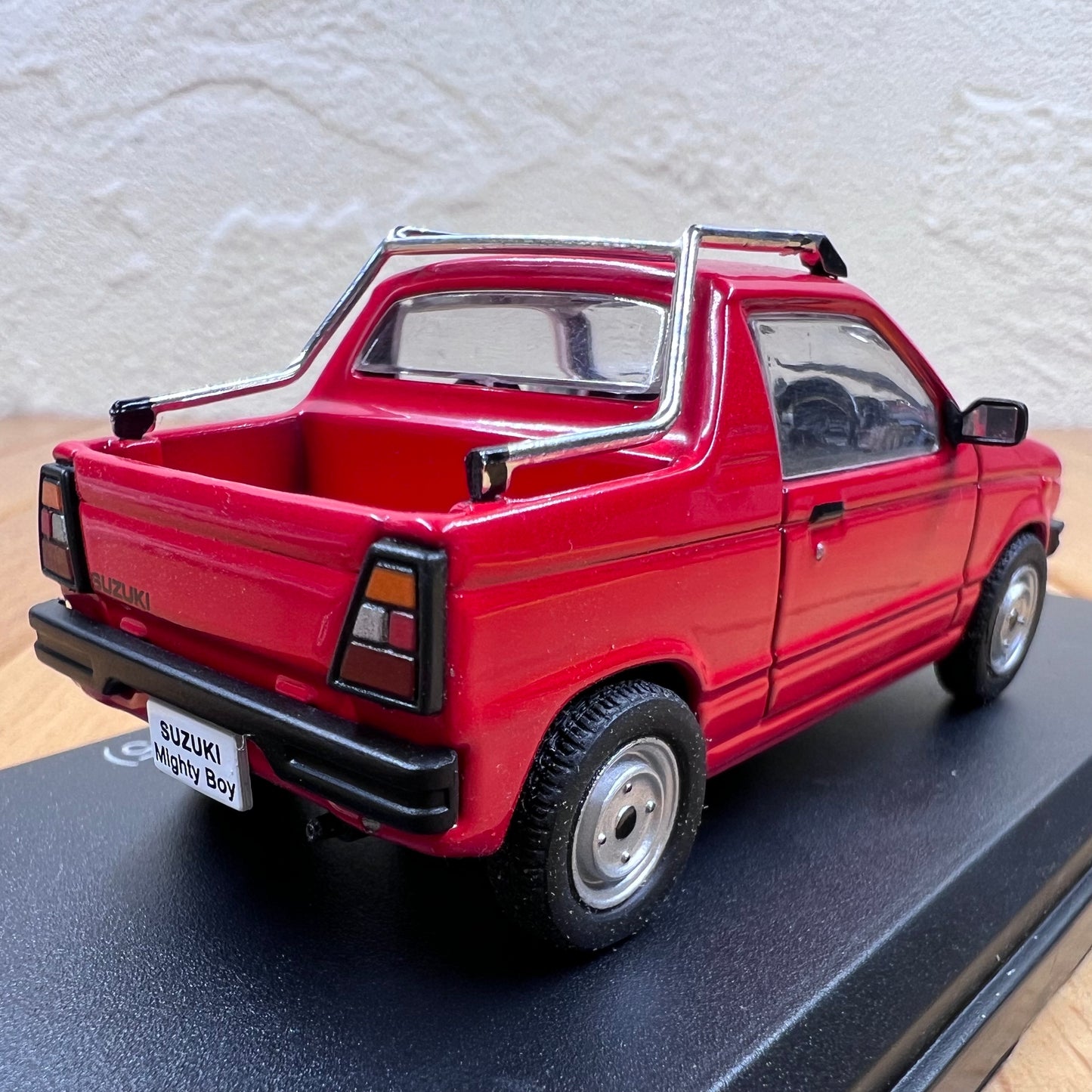 1/43 Scale 1985 Suzuki Mighty Boy Diecast Model Car