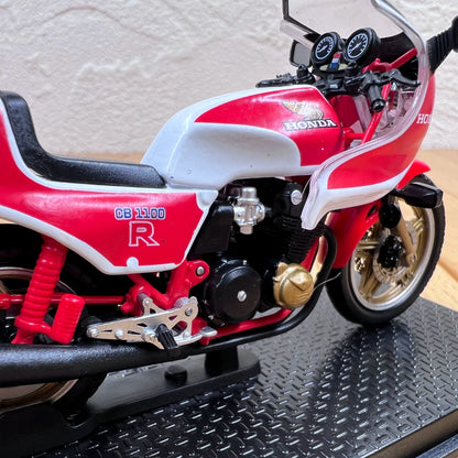 1/24 Scale 1981 Honda CB1100R Diecast Model Motorcycle