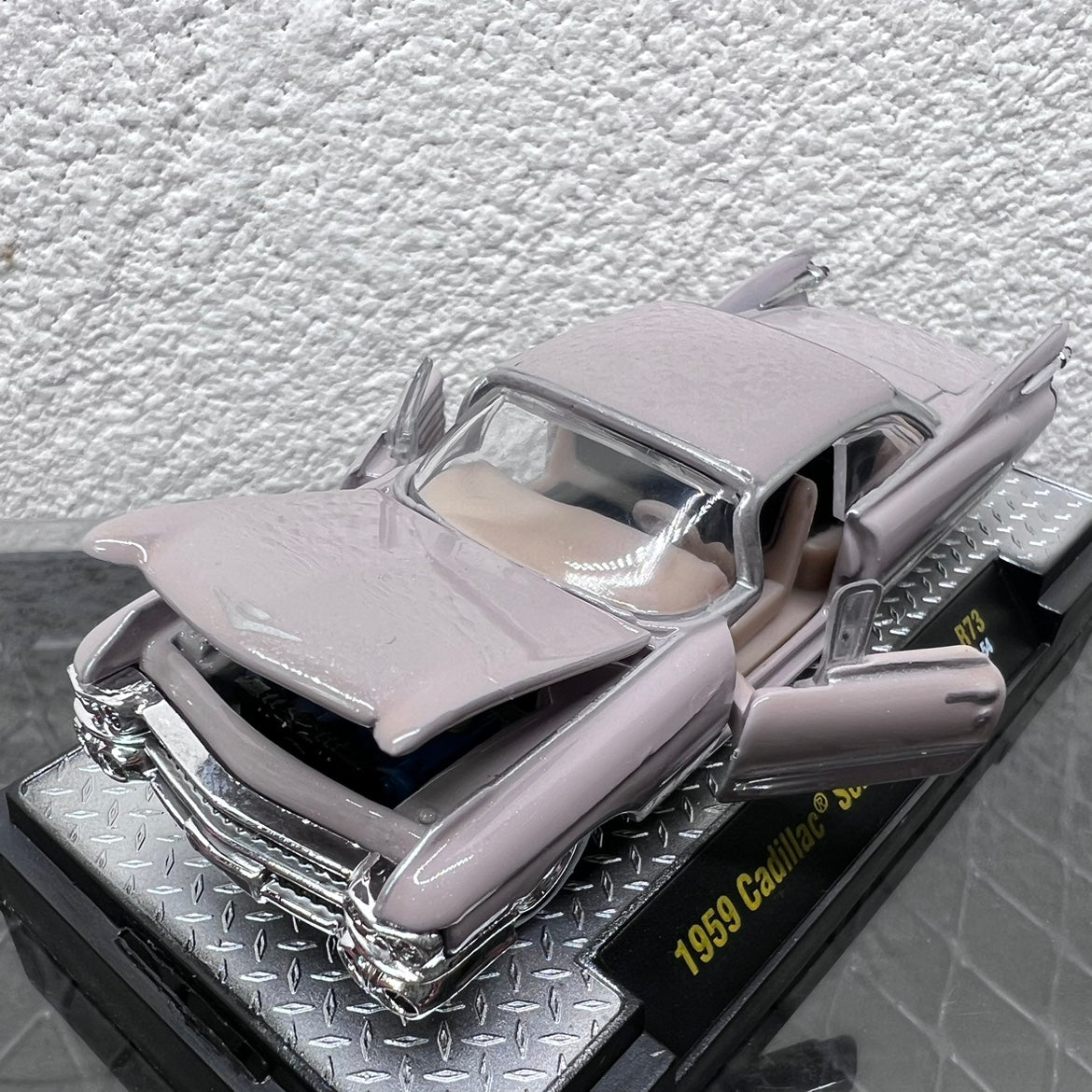 1/64 Scale 1959 Cadillac Series 62 Coupe Diecast Model Car