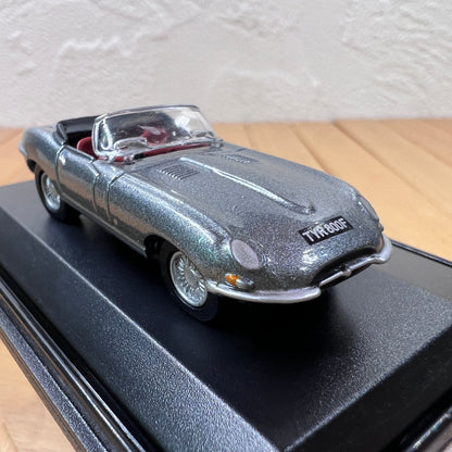 1/76 Scale Jaguar E-Type Diecast Model Car