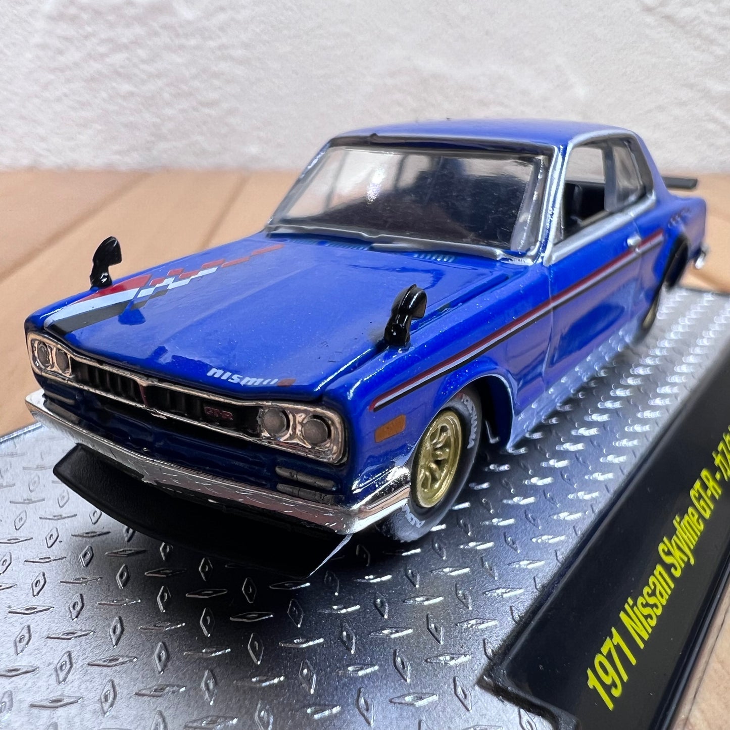 1/64 Scale 1971 Nissan Skyline GT-R Diecast Model Car