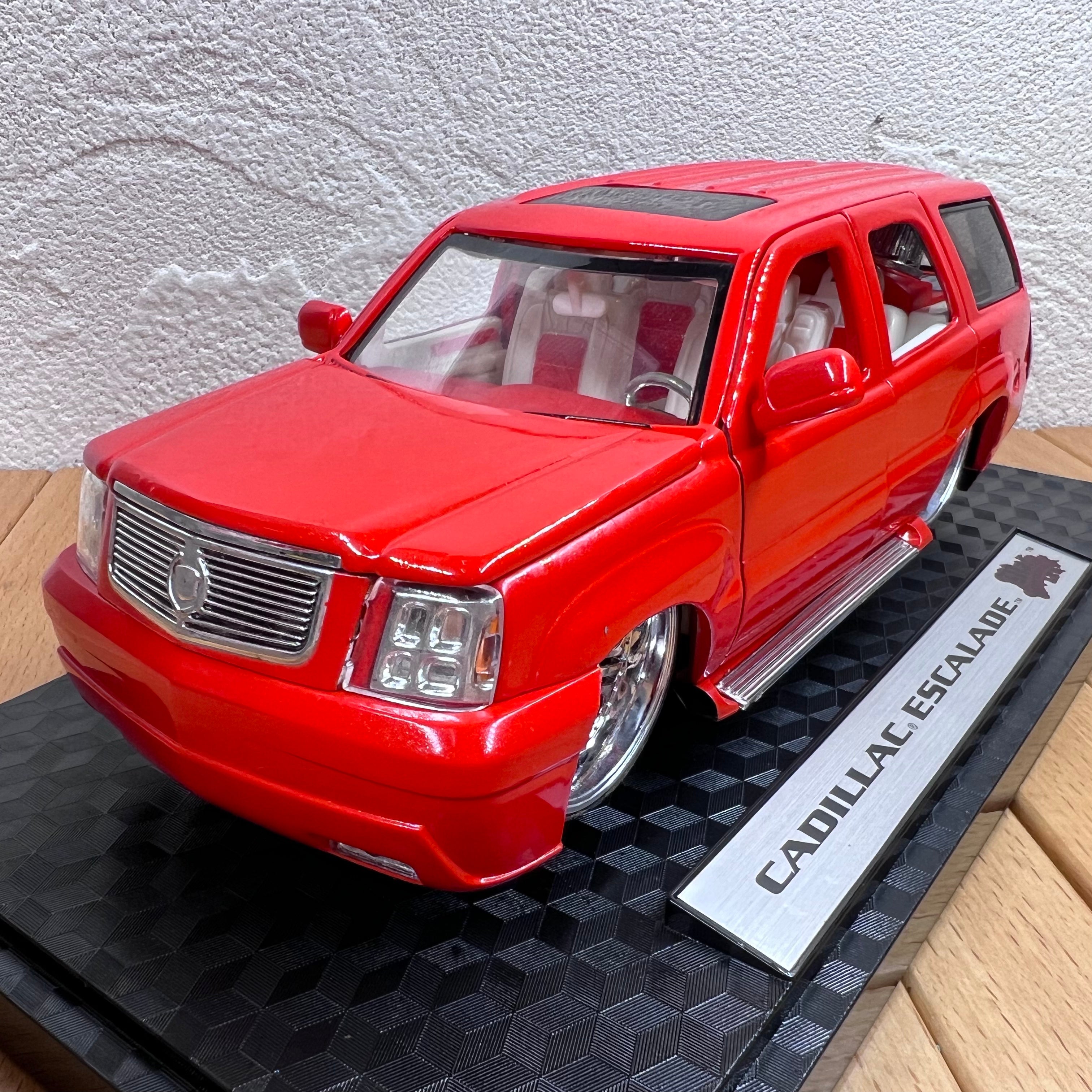 1/24 Scale Cadillac Escalade SUV Diecast Model Car – old boy hobby