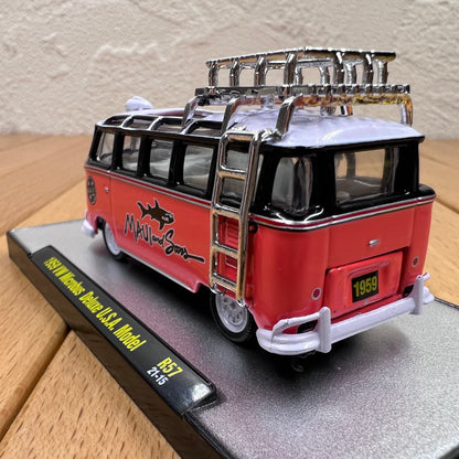 1/64 Scale 1959 Volkswagen Type 2 T1 Deluxe Microbus Diecast Model