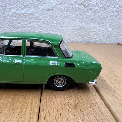 1/43 Scale Moskvitch 2140 Diecast Model Car