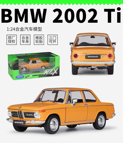 1/24 Scale BMW 2002 ti Compact Executive Car Diecast Model