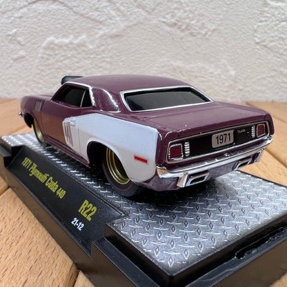 1/64 Scale 1971 Plymouth Cuda 440 Diecast Model Car