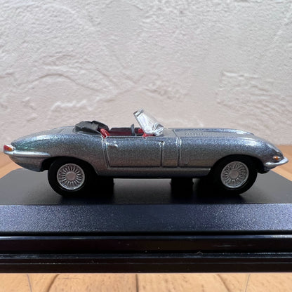 1/76 Scale Jaguar E-Type Diecast Model Car