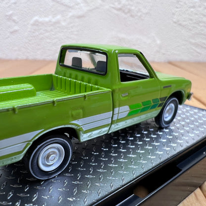 1/64 Scale 1977 Datsun Pickup Truck Diecast Model Car