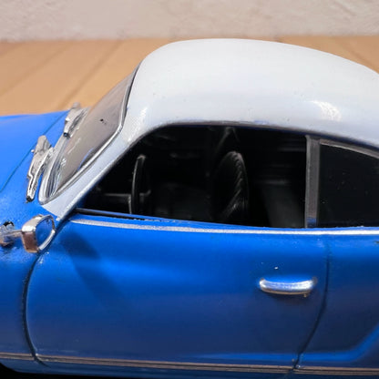 1/43 Scale 1962 Volkswagen Karmann Ghia Diecast Model Car