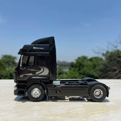 1/43 Scale Renault Premium Heavy-Duty Truck Diecast Model