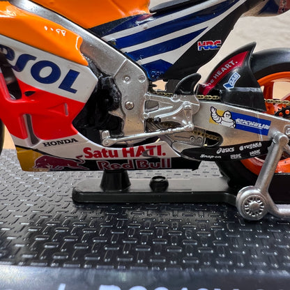 1/24 Scale 2016 Repsol Honda RC213V Racing Motorcycle Diecast Model