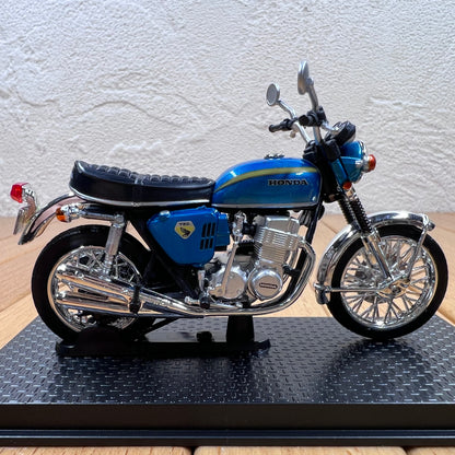 1/24 Scale 1969 Honda CB750 Four Diecast Model Motorcycle