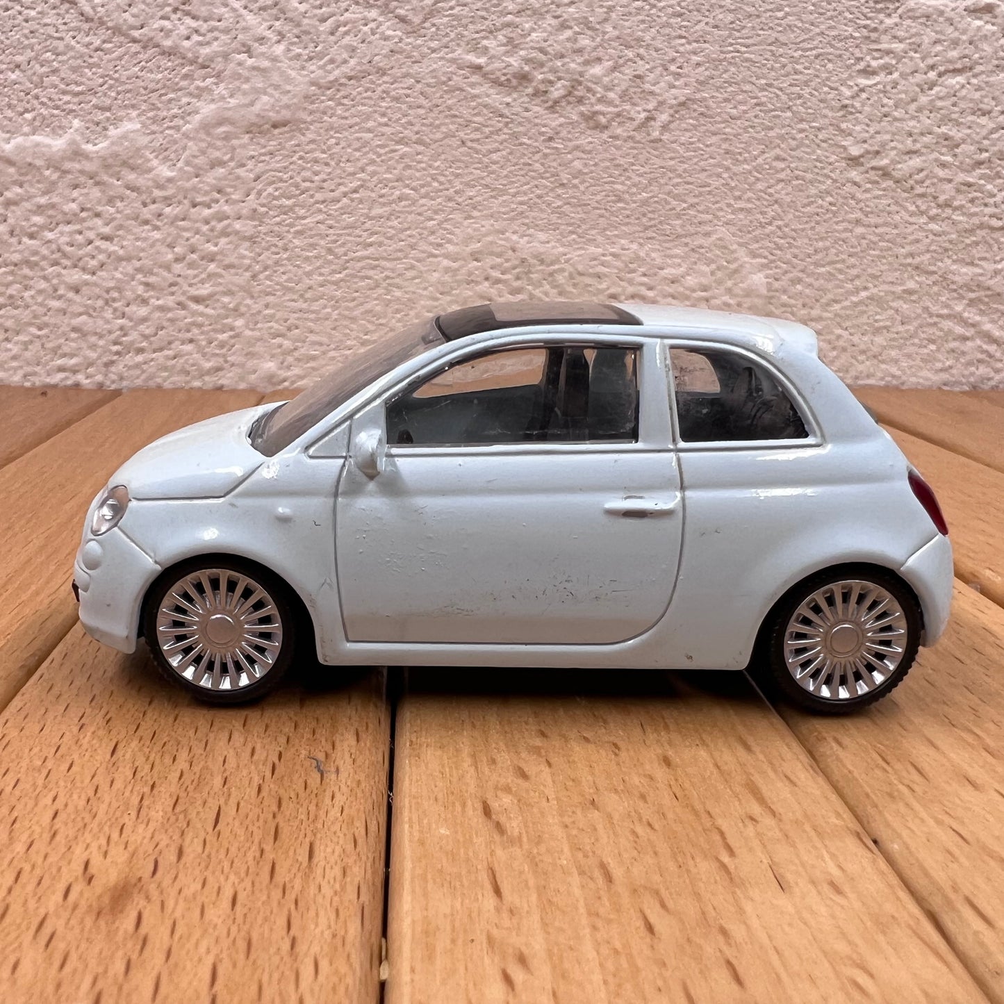 1/43 Scale Fiat 500 Diecast Model Car