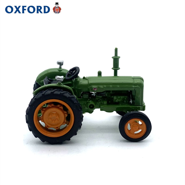 1/76 Scale Fordson Tractor Green Diecast Model