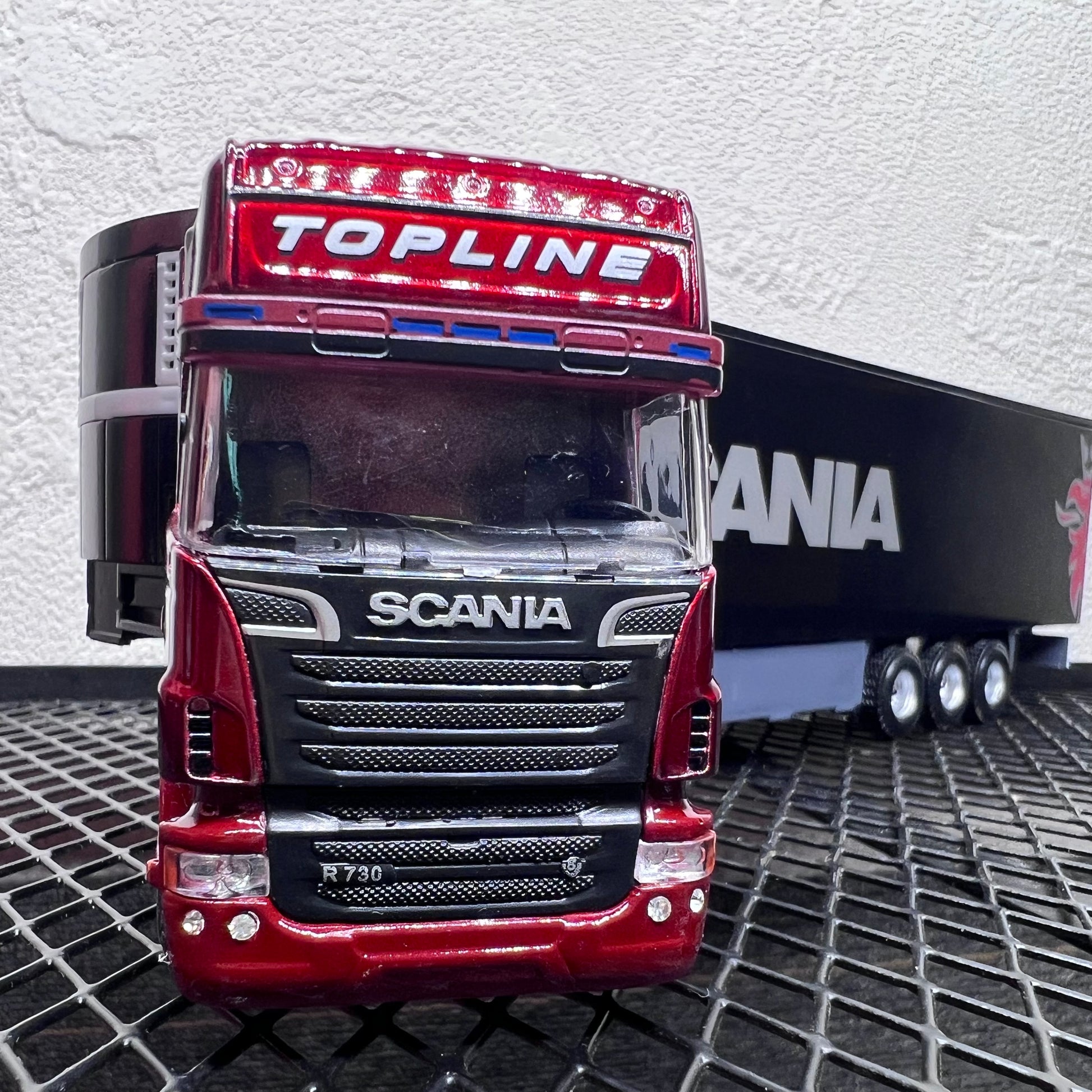 1/50 Scale Scania R 730 Prime Mover Diecast Model Truck