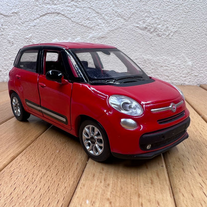 1/32 Scale 2013 Fiat 500L MPV Diecast Model Car