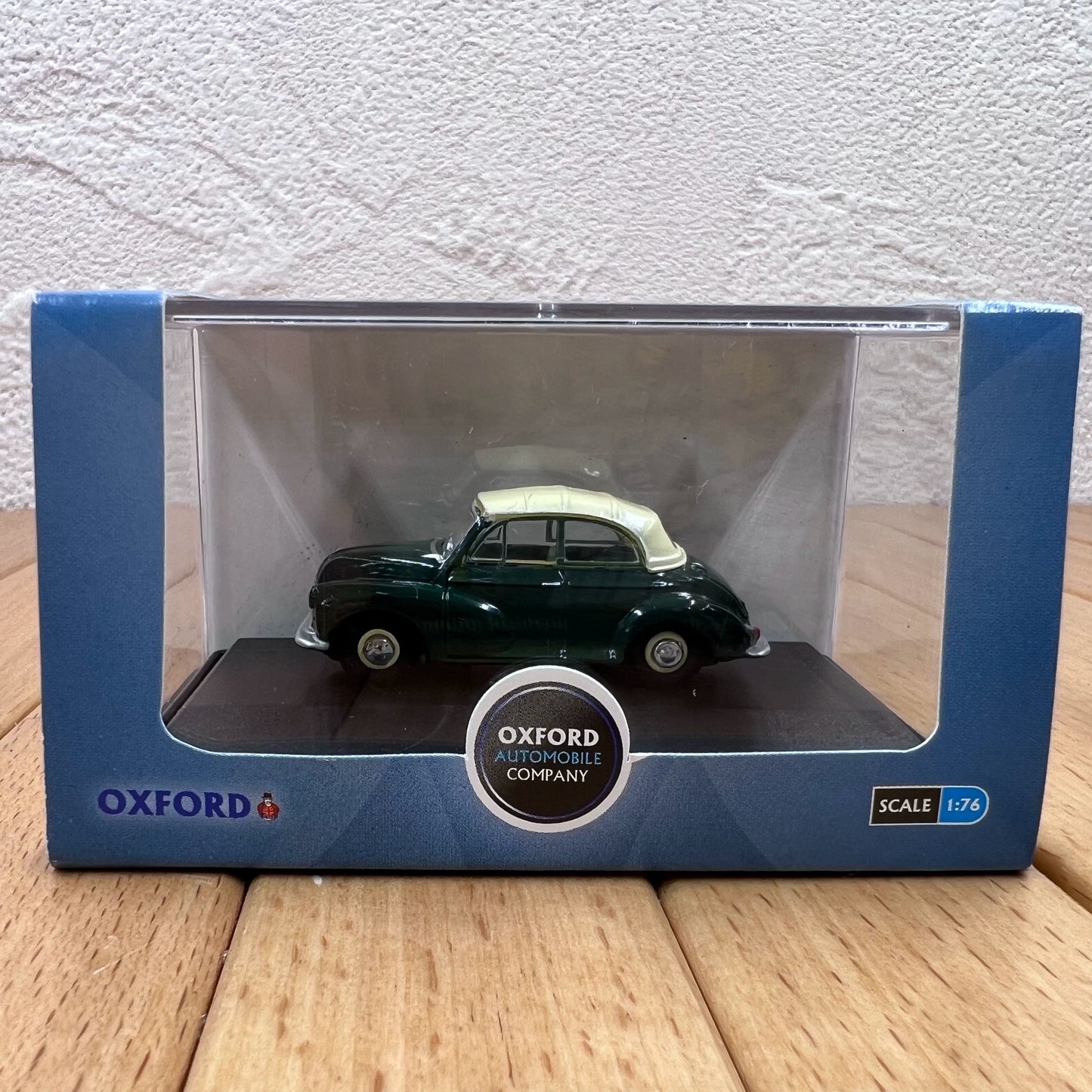 1/76 Scale Morris Minor Diecast Model Car