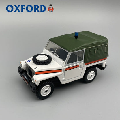 1/43 Scale Land Rover Lightweight RAF Police Diecast Model Car