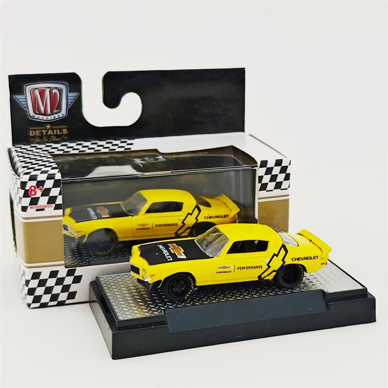 1/64 Scale 1971 Chevrolet Camaro SS 396 Pony Car Diecast Model