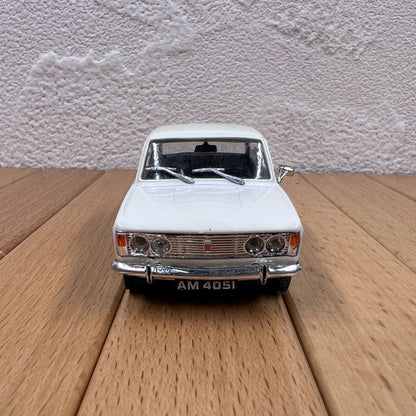 1/43 Scale Fiat 125p Diecast Model Car