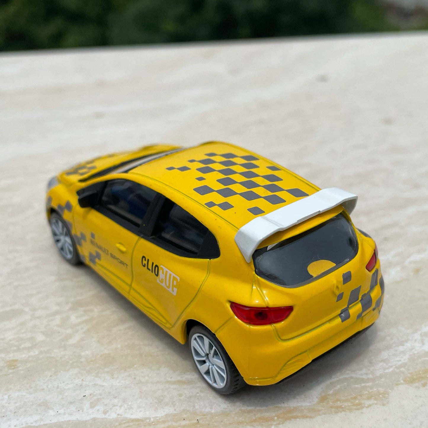 1/43 Scale Renault Clio Cup Rally Car Diecast Model