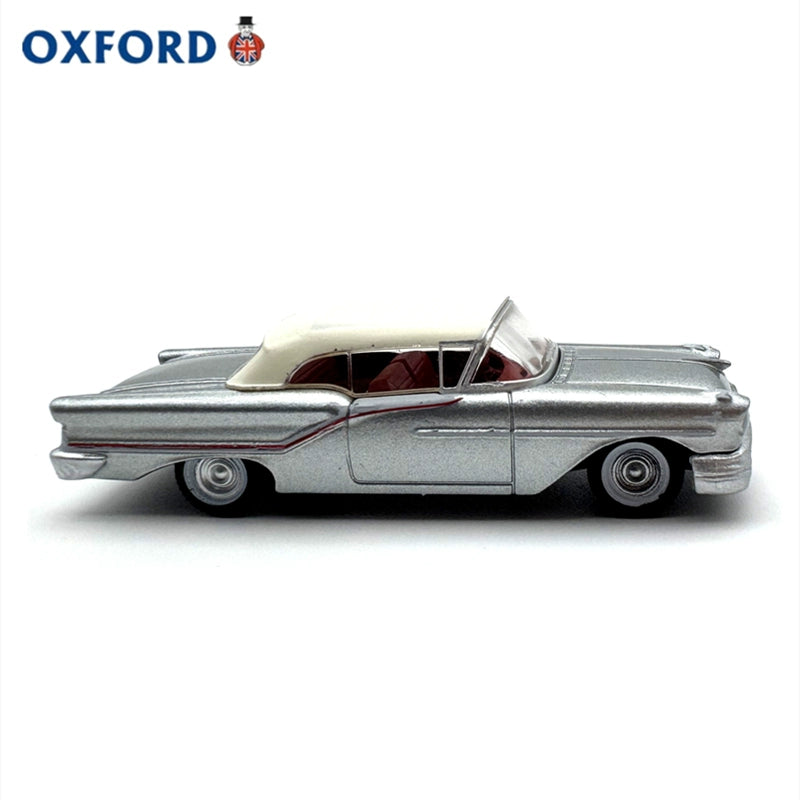 1/87 Scale 1957 Oldsmobile 88 Convertible (closed) Diecast Model Car