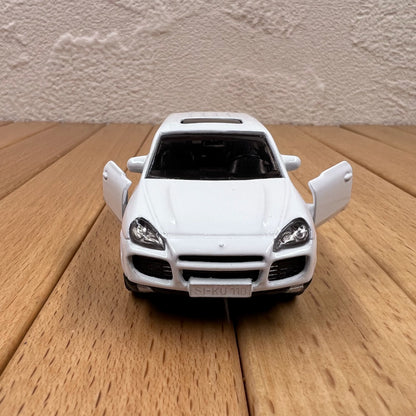 1/64 Scale Porsche Cayenne Turbo Diecast Model Car