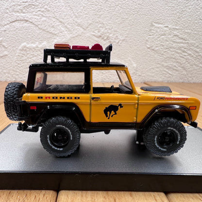 1/64 Scale 1971 Ford Bronco SUV Diecast Model Car