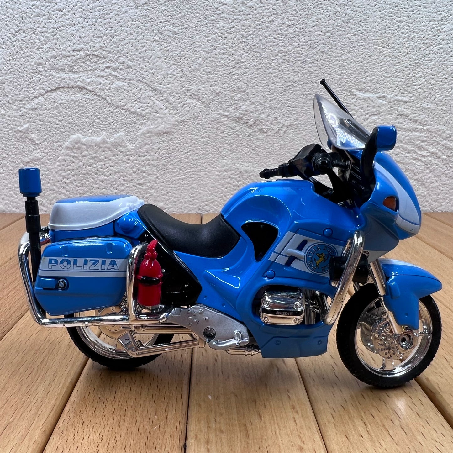 1/18 Scale BMW R1100RT Touring Motorcycle Diecast Model