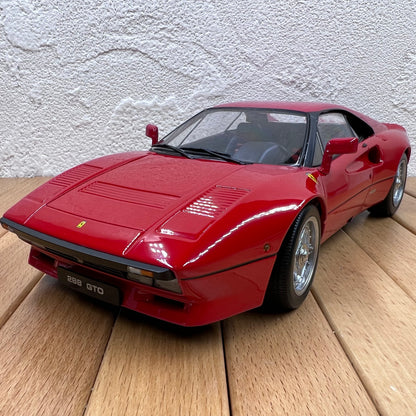 1/18 Scale 1985 Ferrari 288 GTO Diecast Model Car