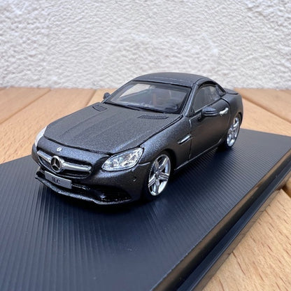 1/64 Scale Mercedes-Benz SLC-Class Diecast Model Car