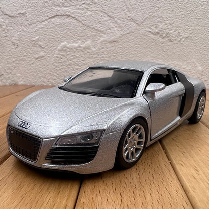 1/32 Scale Audi R8 Sports Car Diecast Model