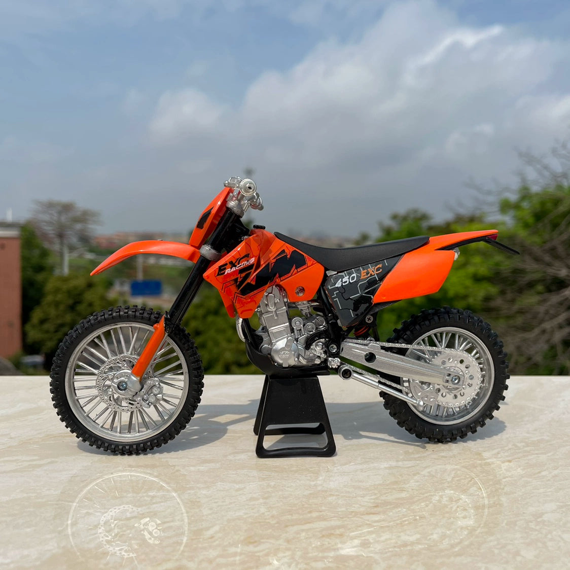 1/12 Scale KTM 450 EXC Off-Road Motorcycle Diecast Model