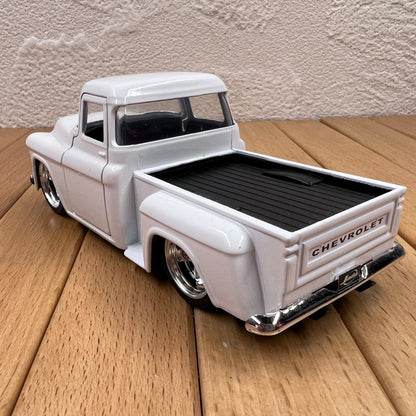 1/32 Scale 1955 Chevrolet Stepside Pickup Diecast Model Truck