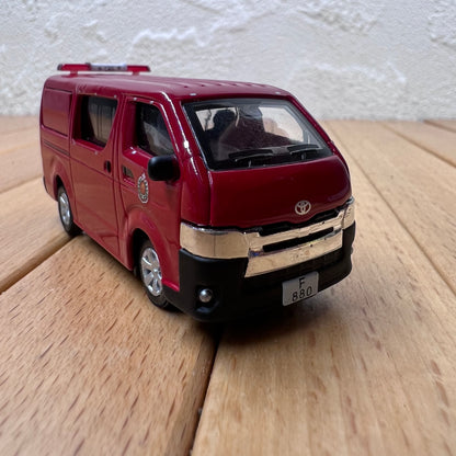 1/64 Scale Toyota HiAce Van Diecast Model Car