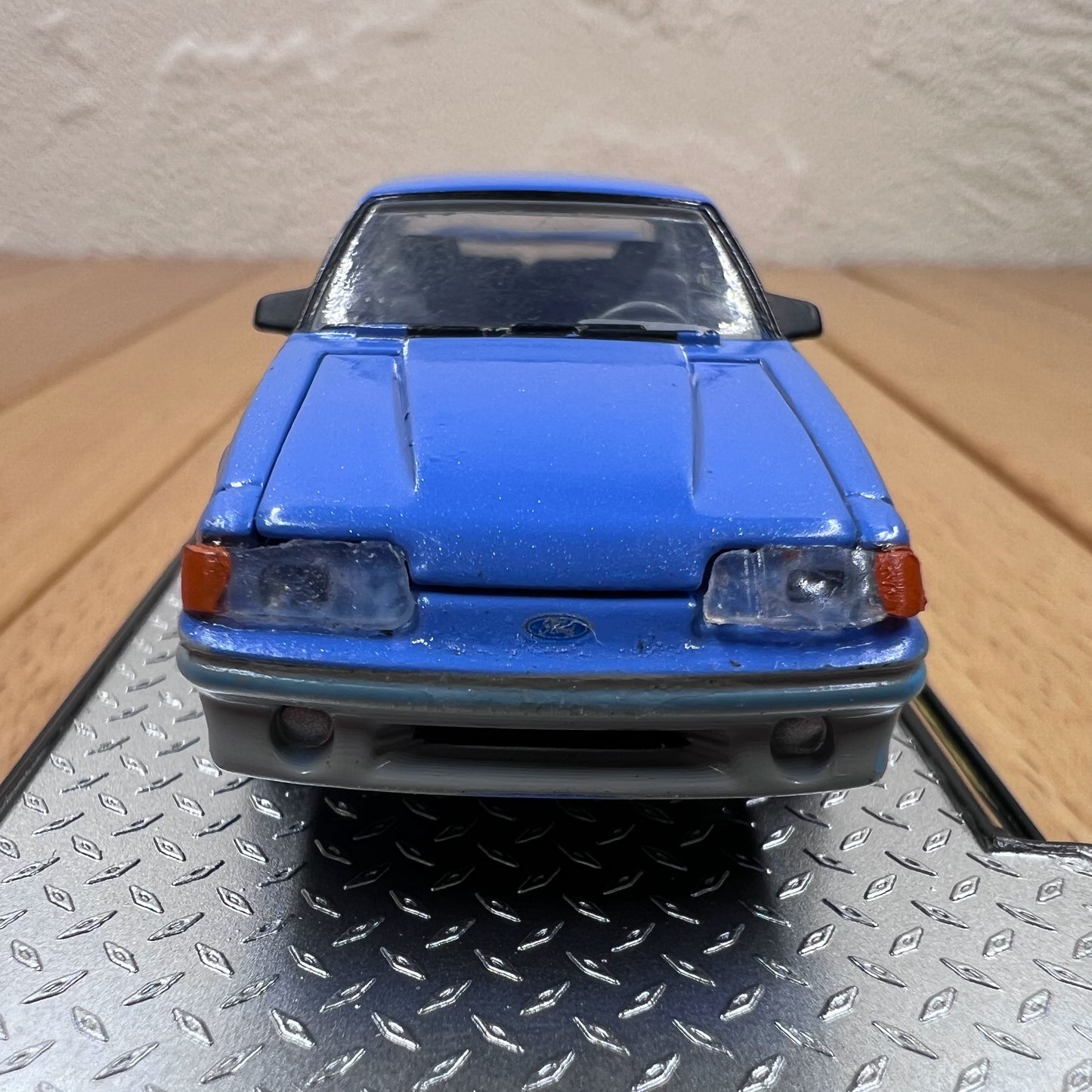 1/64 Scale 1988 Ford Mustang GT Diecast Model Car