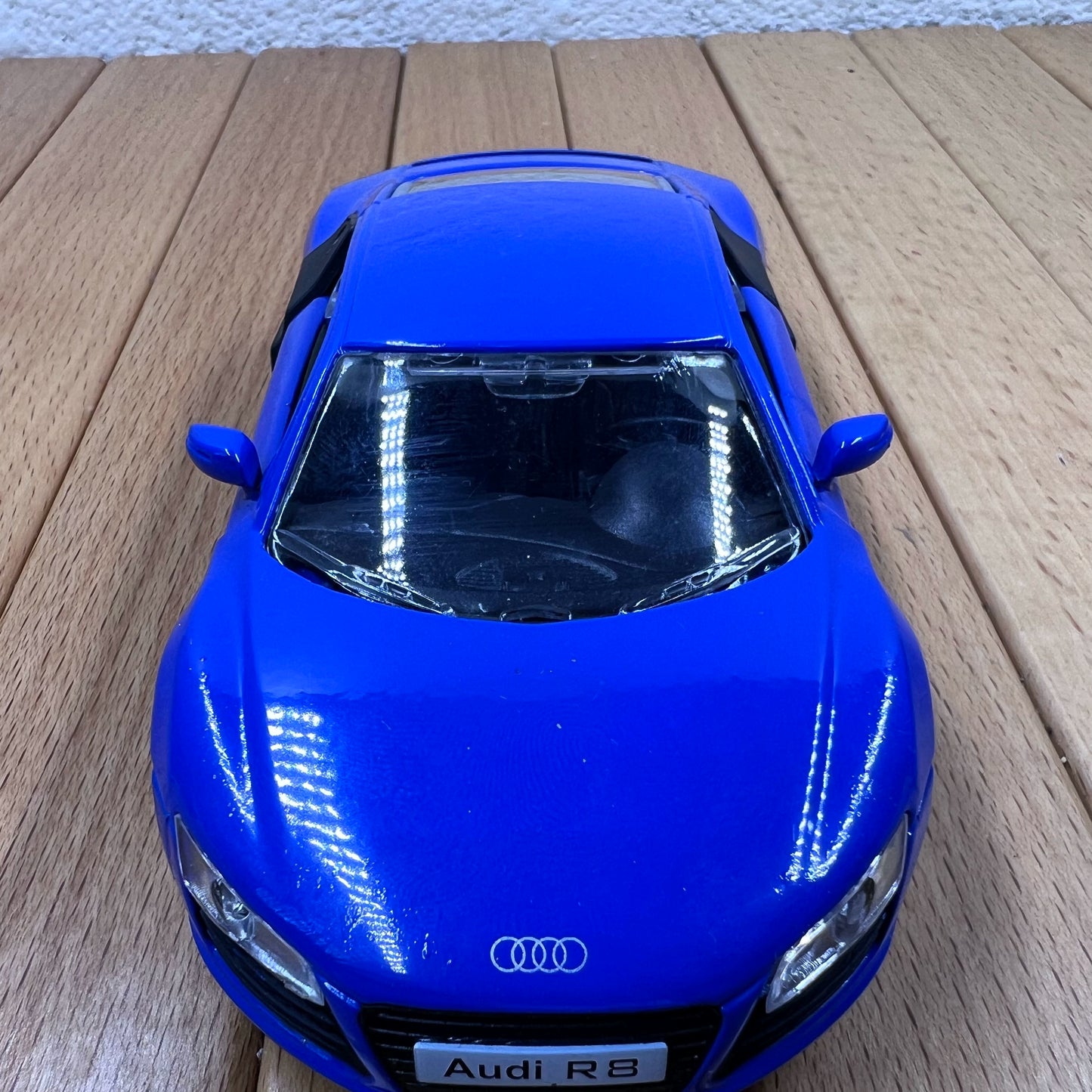 1/38 Scale Audi R8 V10 Sports Car Diecast Model