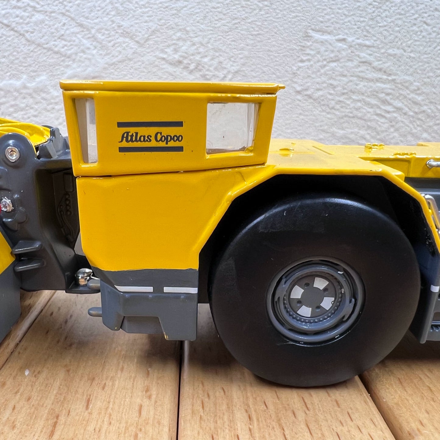 1/50 Scale Scooptram ST14 Underground Loader Diecast Model