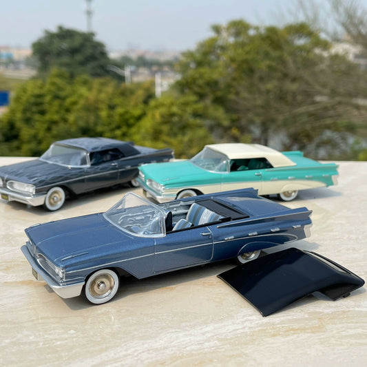 1/43 Scale Pontiac Bonneville Convertible Coupe Diecast Model Car