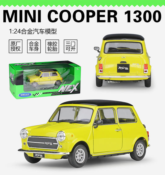 1/24 Scale Mini Cooper 1300 Diecast Model Car