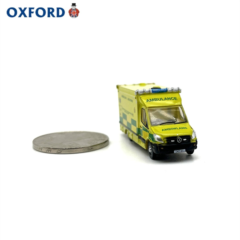 1/148 Scale Mercedes Ambulance Diecast Model Car