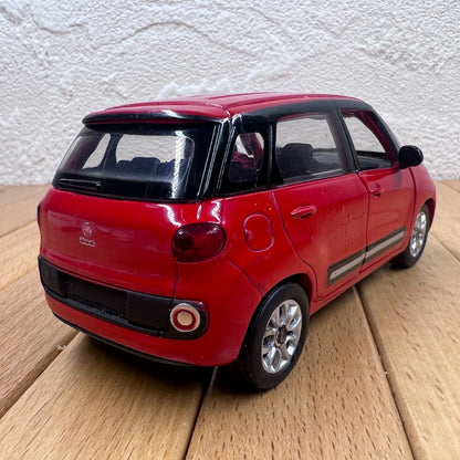 1/32 Scale 2013 Fiat 500L MPV Diecast Model Car