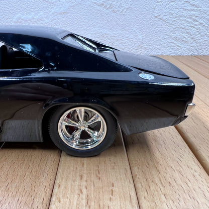 1/24 Scale 1970 Dodge Charger Diecast Model Car