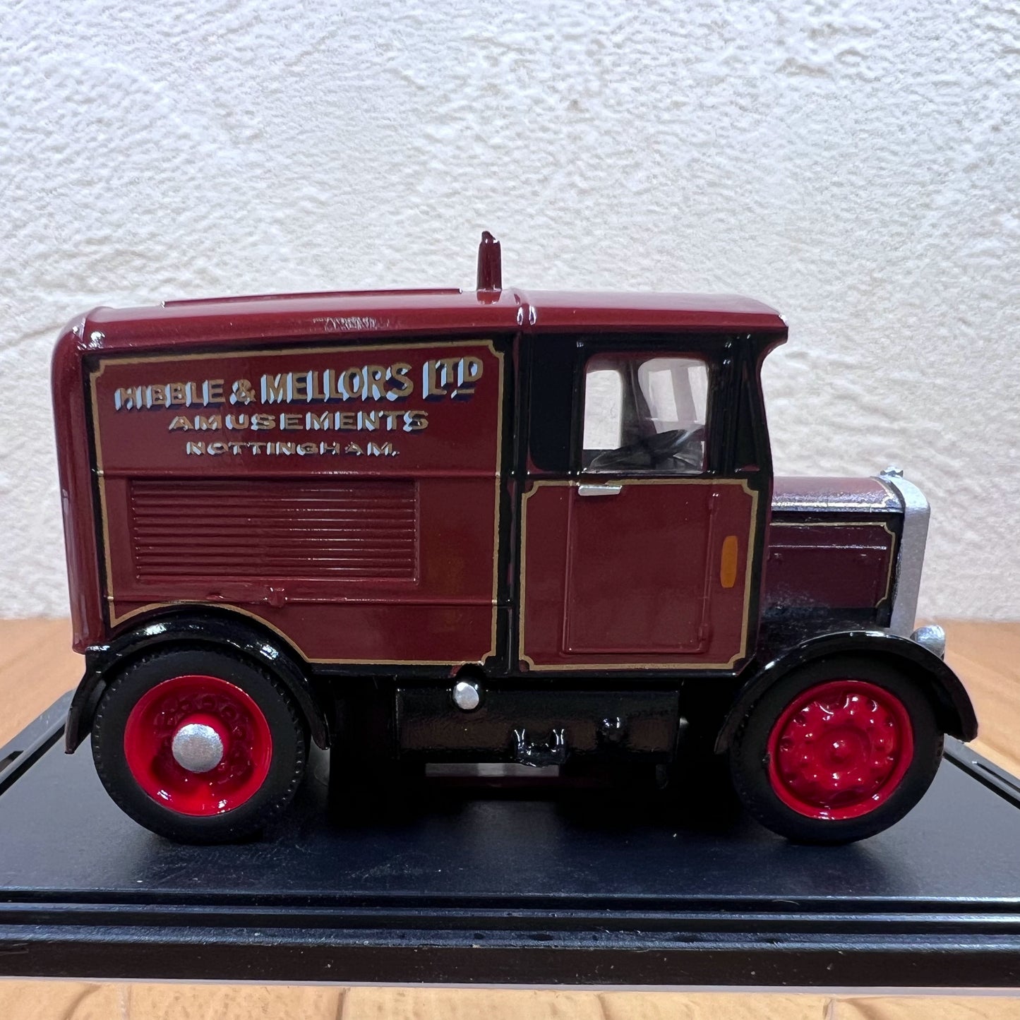 1/76 Scale Scammell Showtrac Diecast Model Vintage Car