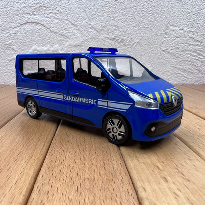 1/43 Scale Renault Trafic Ambulance Van Diecast Model Car