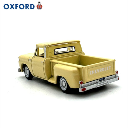 1/87 Scale Chevrolet Stepside Pick Up 1965 Yellow Diecast Model Car