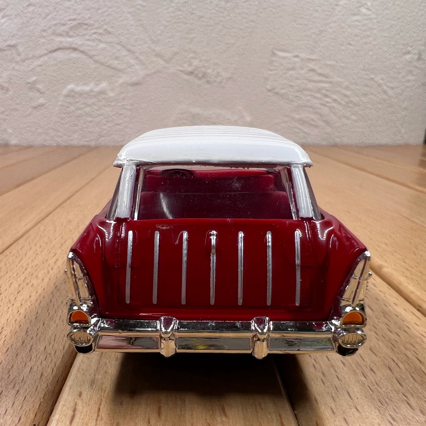 1/43 Scale 1957 Chevrolet Nomad Diecast Model Car