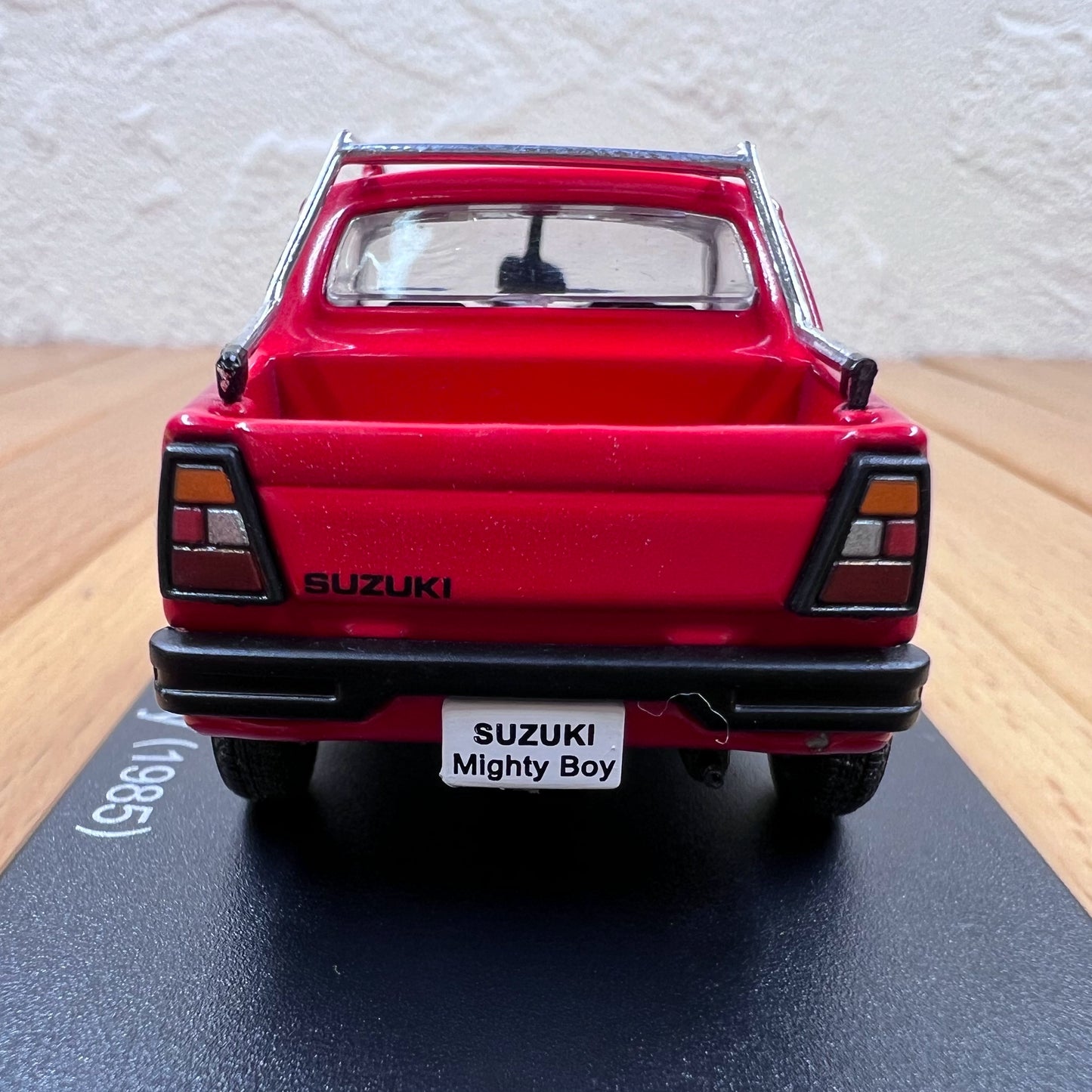 1/43 Scale 1985 Suzuki Mighty Boy Diecast Model Car