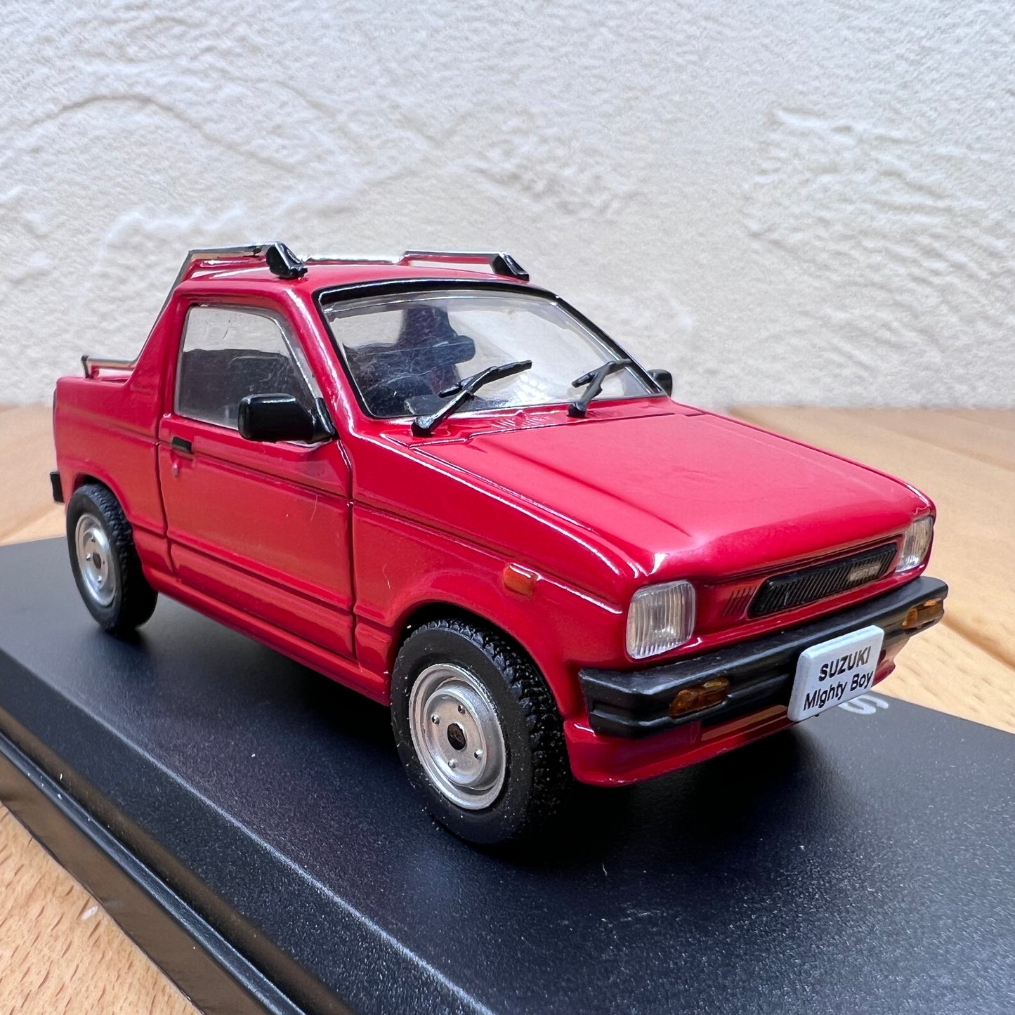 1/43 Scale 1985 Suzuki Mighty Boy Diecast Model Car